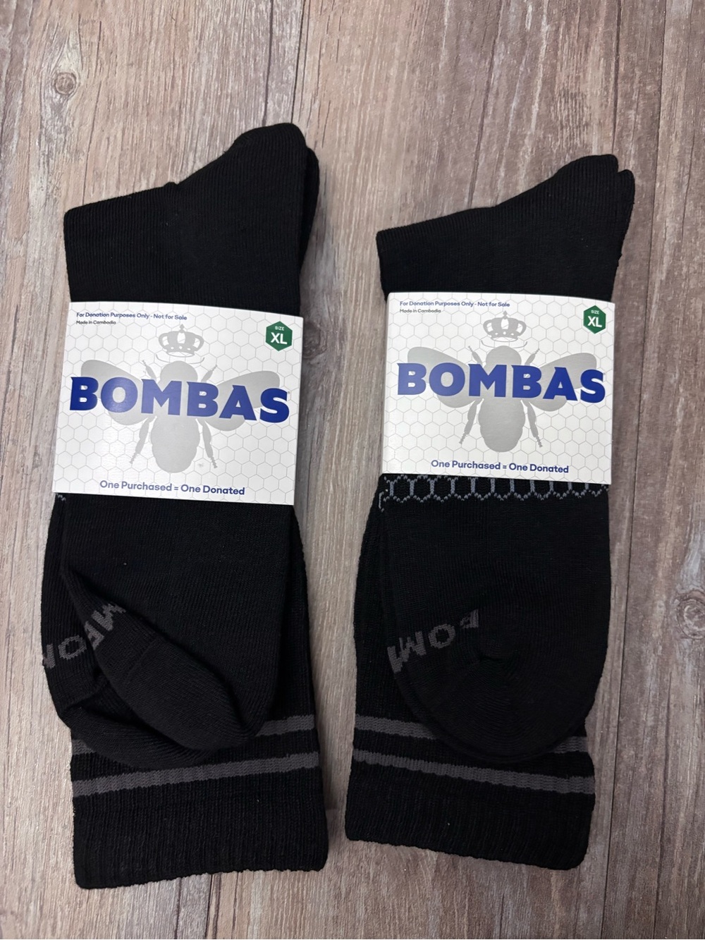 Bombas Black Men's Crew Socks with Gray Accent - XL
